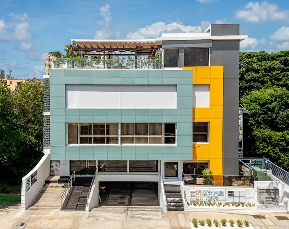 Imagen general del Hotel Stay Here Suites. Foto 1