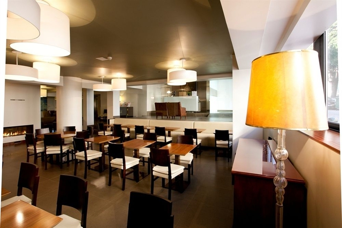 Imagen del bar/restaurante del Hotel Stay Hotel Porto Centro Antas. Foto 5