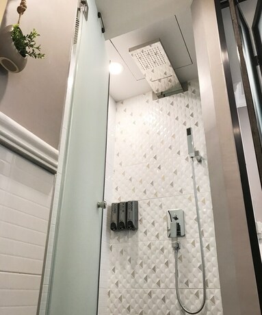 Imagen de la habitación del Hotel Stay In Style Family Room At Nimman R201. Foto 17