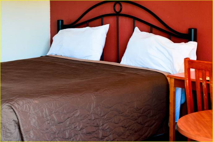 Imagen de la habitación del Hotel Stay Inn And Suites, Bartow. Foto 2