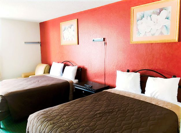 Imagen de la habitación del Hotel Stay Inn And Suites. Foto 15