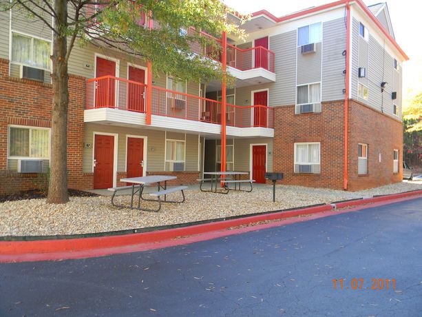 Imagen de los exteriores del Hotel Stay Inn And Suites, Stockbridge. Foto 11