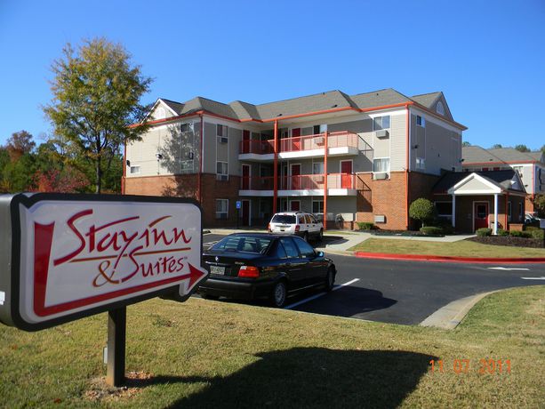 Imagen general del Hotel Stay Inn And Suites, Stockbridge. Foto 1
