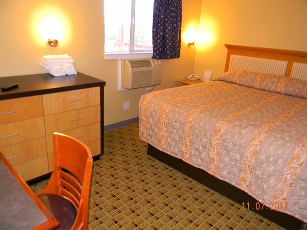 Imagen de la habitación del Hotel Stay Inn And Suites, Stockbridge. Foto 9