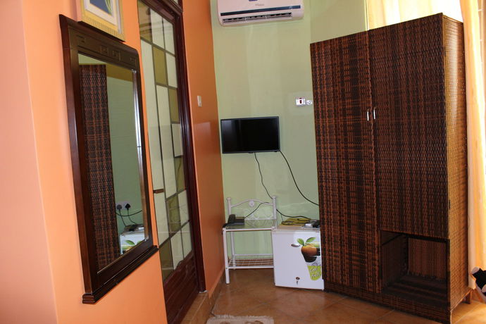 Imagen de la habitación del Hotel Stay Inn, DAR ES SALAAM. Foto 3