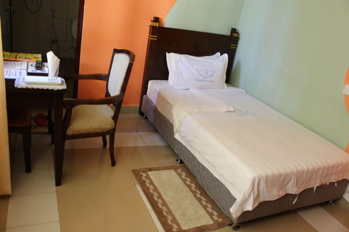 Imagen de los interiores del Hotel Stay Inn, DAR ES SALAAM. Foto 5