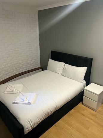 Imagen de la habitación del Hotel Stay Inn Express. Foto 17