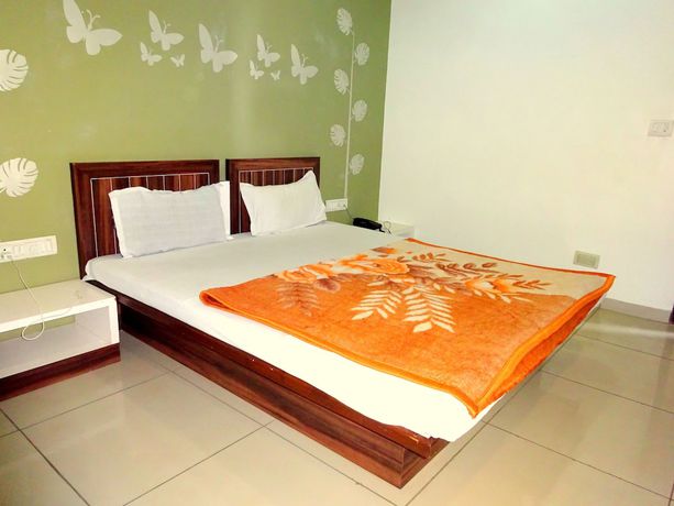 Imagen de los interiores del Hotel Stay Inn, Gandhinagar. Foto 5