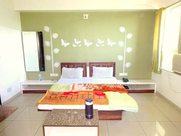 Imagen de los interiores del Hotel Stay Inn, Gandhinagar. Foto 8