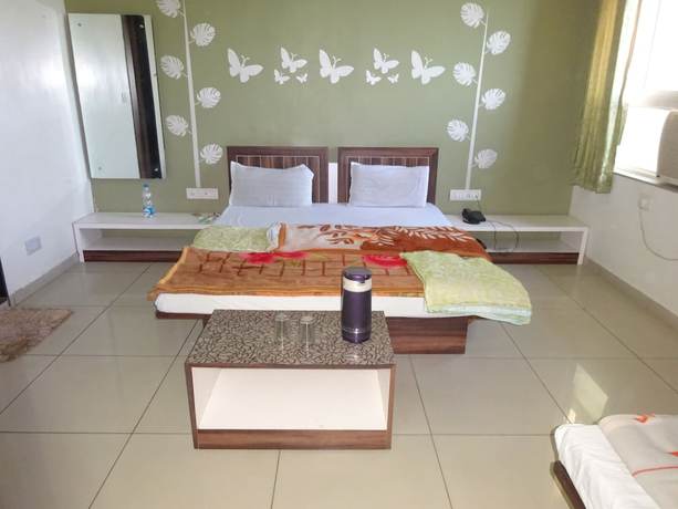 Imagen de los interiores del Hotel Stay Inn, Gandhinagar. Foto 9