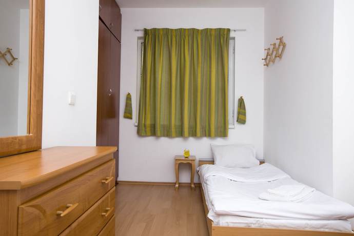 Imagen de la habitación del Hotel Stay Inn on Aram Str. 70. Foto 5