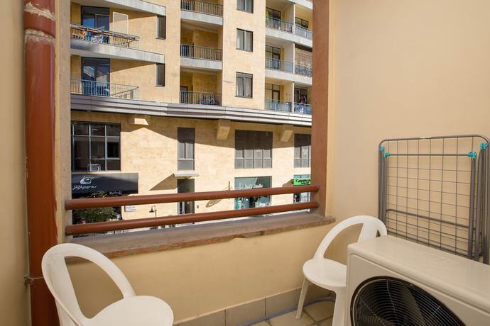 Imagen de la habitación del Hotel Stay Inn on Aram Str. 70. Foto 7