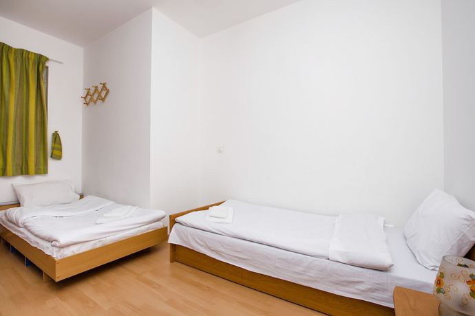 Imagen de la habitación del Hotel Stay Inn on Aram Str. 70. Foto 9