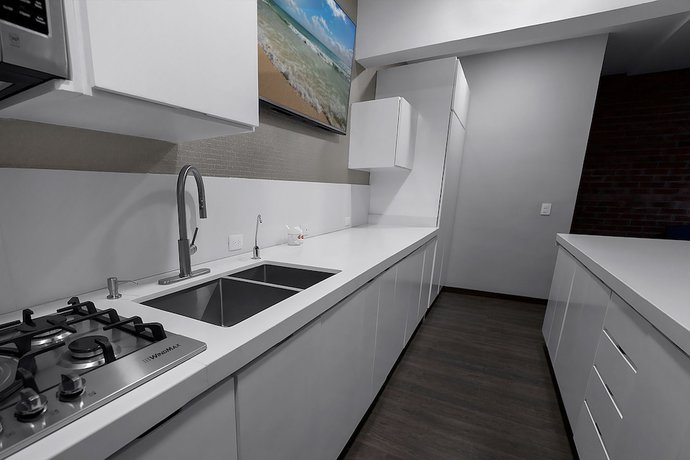Imagen de la habitación del Hotel Stay Inns. Foto 15