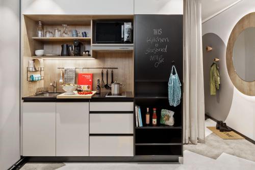 Imagen general del Hotel Stay KooooK Geneva City - Online Check in. Foto 2