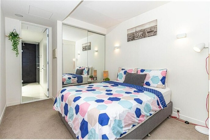 Imagen de la habitación del Hotel Stay Like Home. Foto 31