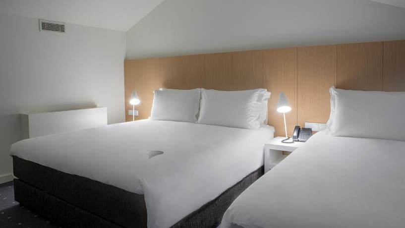 Imagen de la habitación del Hotel Stay Lisboa Centro Chiado. Foto 16