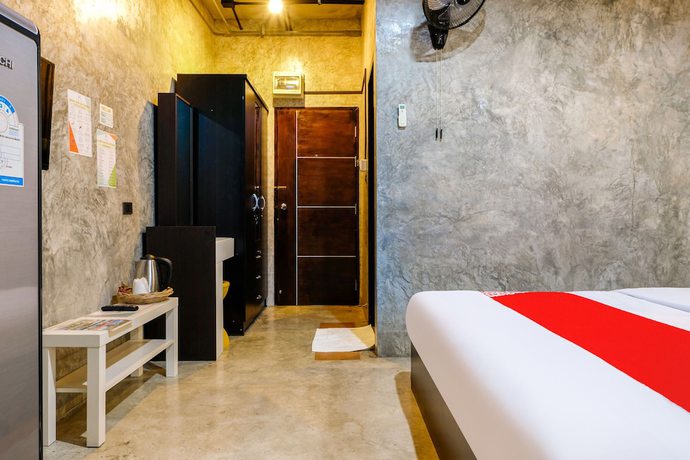 Imagen de la habitación del Hotel Stay Mayb. Foto 5