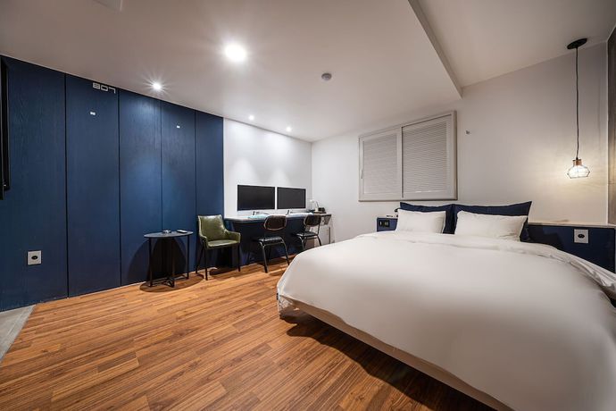 Imagen de la habitación del Hotel Stay Month. Foto 13