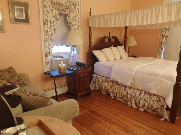 Imagen de la habitación del Hotel Stay Saratoga. Foto 9