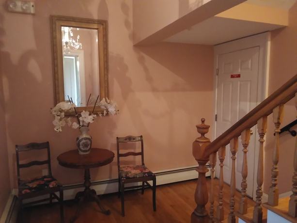 Imagen de los interiores del Hotel Stay Saratoga. Foto 20
