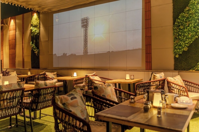 Imagen del bar/restaurante del Hotel Stay Studio and Residences. Foto 3