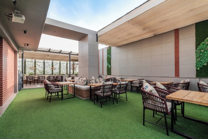 Imagen del bar/restaurante del Hotel Stay Studio and Residences. Foto 4