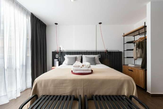 Imagen general del Hotel Stay Suites, C&Oacute;RDOBA (AR). Foto 9