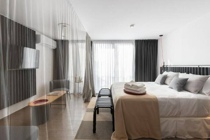 Imagen general del Hotel Stay Suites, C&Oacute;RDOBA (AR). Foto 11