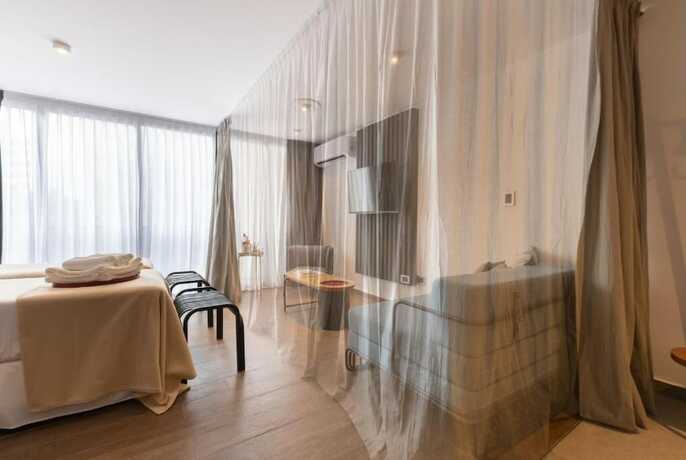 Imagen general del Hotel Stay Suites, C&Oacute;RDOBA (AR). Foto 13