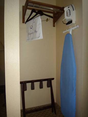 Imagen de la habitación del Hotel Stay Suites Of America - Dodge City. Foto 5