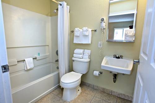 Imagen de la habitación del Hotel Stay Suites Of America - Orange Park. Foto 13