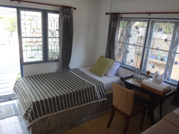 Imagen de la habitación del Hotel Stay With Me Guesthouse. Foto 5