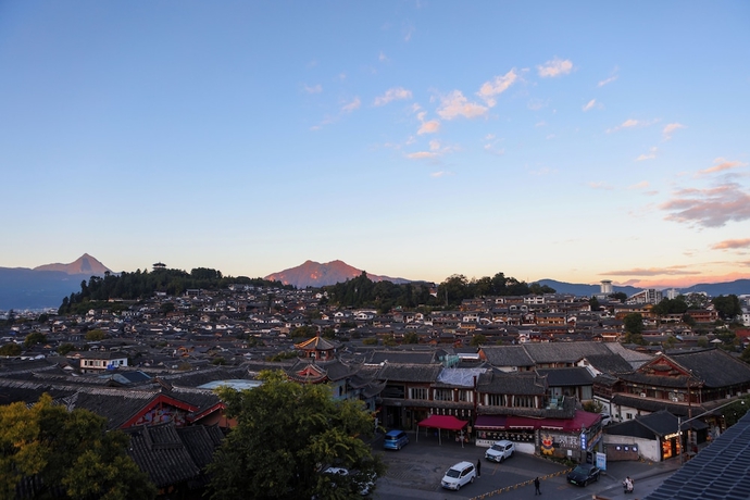 Imagen general del Hotel Stay at the Beicheng View Resort. Foto 3
