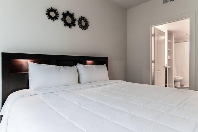 Imagen de la habitación del Hotel StayOvr at Legacy West - Windrose. Foto 2