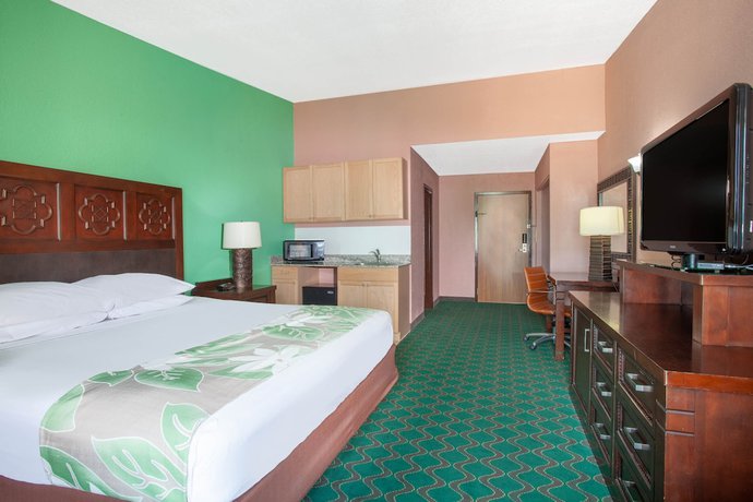 Imagen de la habitación del Hotel Stayable Suites Kissimmee East. Foto 5