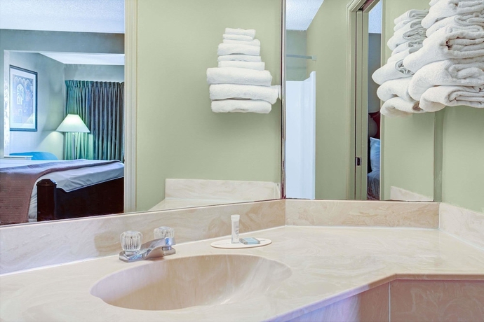 Imagen de la habitación del Hotel Stayable Suites Kissimmee West. Foto 15