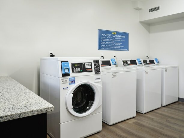 Imagen general del Hotel Stayapt Suites Jackson. Foto 3
