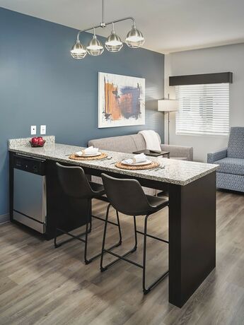 Imagen general del Hotel Stayapt Suites Jackson. Foto 9