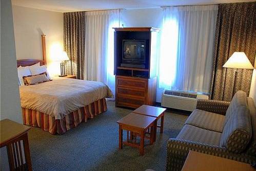 Imagen de la habitación del Hotel Staybridge Suites Allentown Airport Lehigh Valley. Foto 3