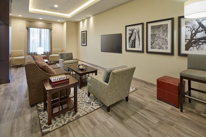 Imagen del bar/restaurante del Hotel Staybridge Suites Anaheim At The Park, an IHG. Foto 3