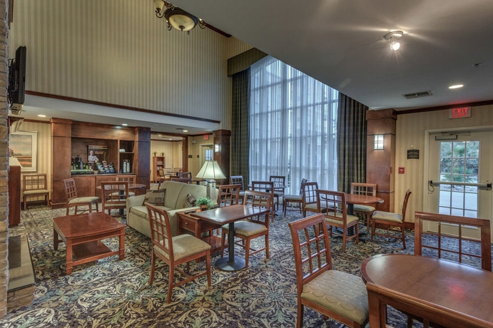 Imagen de los interiores del Hotel Staybridge Suites Austin Central / Airport Area, An Ihg. Foto 10