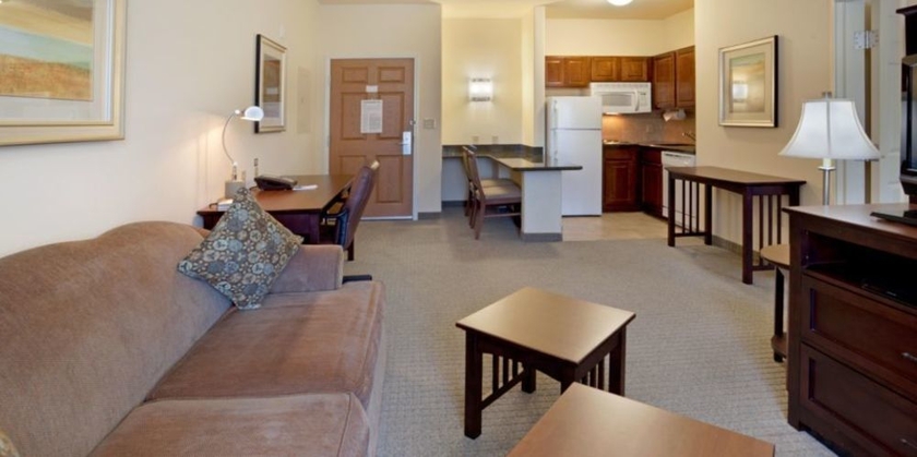 Imagen de los interiores del Hotel Staybridge Suites Austin North - Parmer Lane, An Ihg. Foto 9