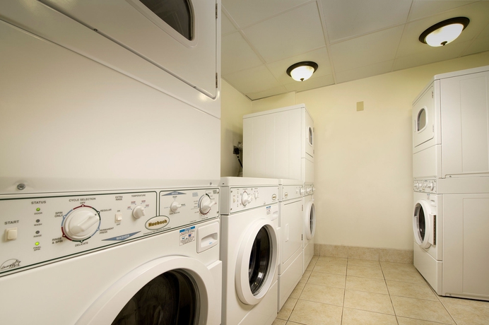 Imagen de los interiores del Hotel Staybridge Suites Baltimore Bwi Airport, An Ihg. Foto 14