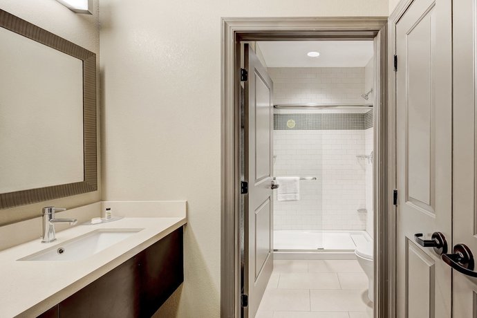 Imagen de la habitación del Hotel Staybridge Suites Baltimore - Inner Harbor, An Ihg. Foto 3
