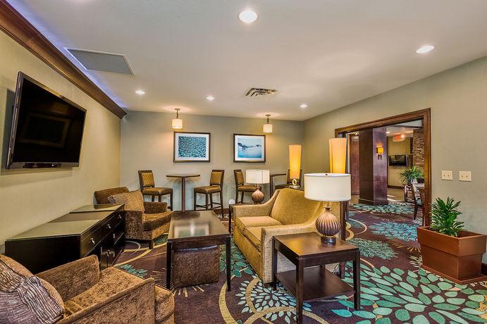 Imagen de los interiores del Hotel Staybridge Suites Bismarck. Foto 11