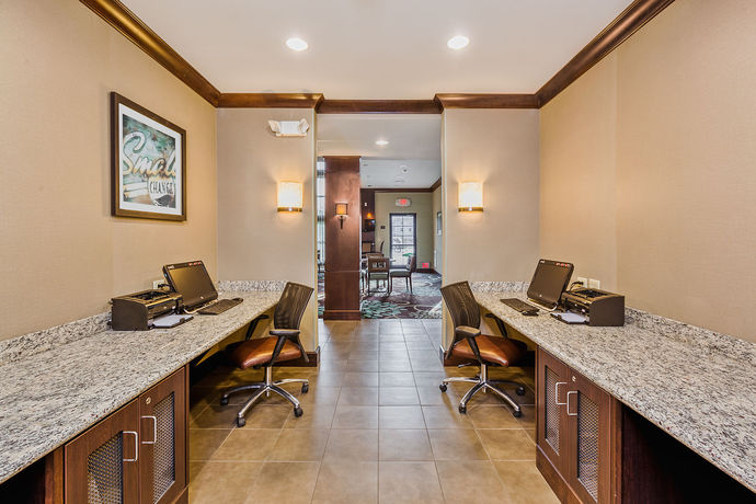 Imagen de la habitación del Hotel Staybridge Suites Bismarck. Foto 4