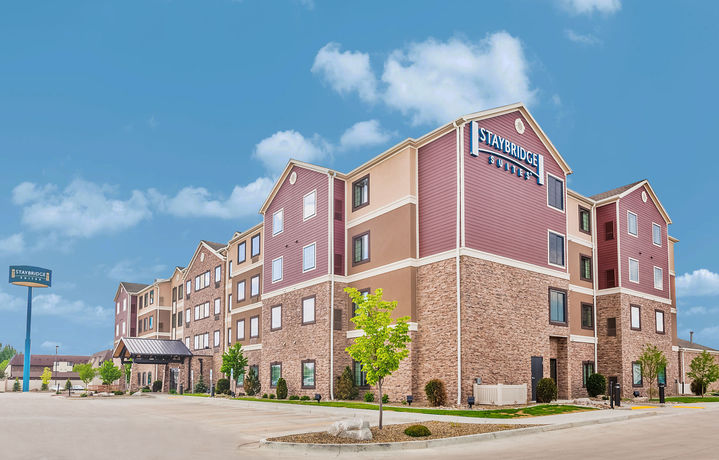 Imagen de los interiores del Hotel Staybridge Suites Bismarck. Foto 13