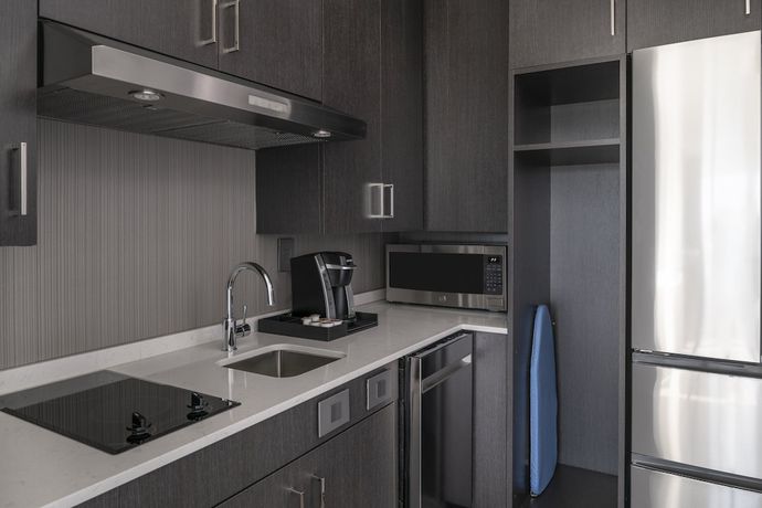 Imagen de la habitación del Hotel Staybridge Suites Boston Logan Airport - Revere. Foto 9