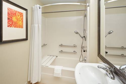 Imagen de la habitación del Hotel Staybridge Suites Bowling Green. Foto 7